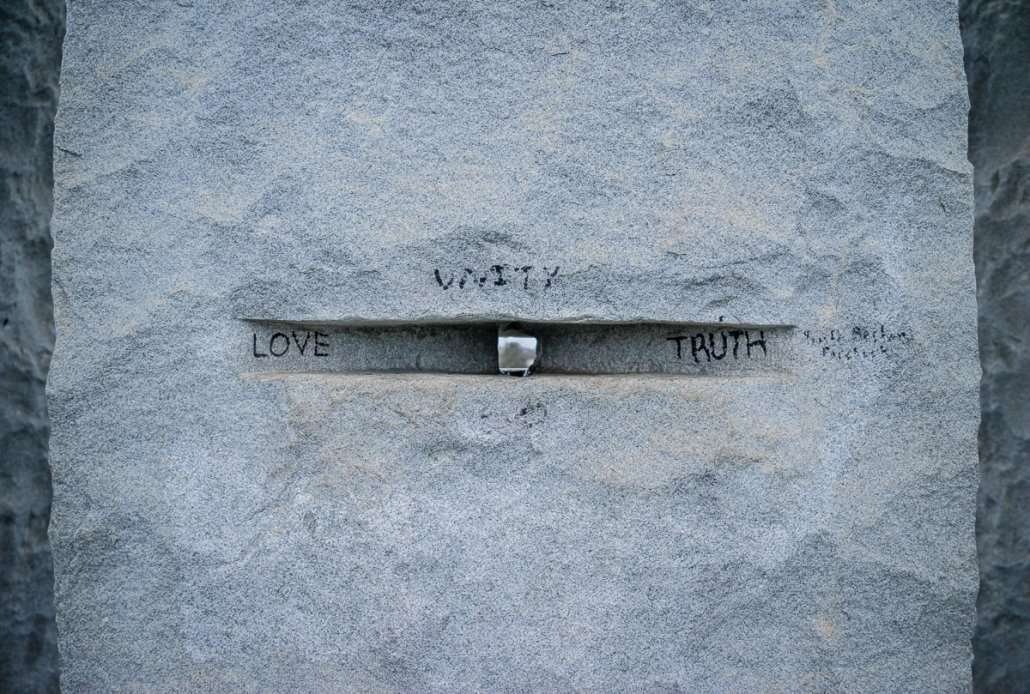 The Georgia Guidestones and the New World Order | Essential Guide 8 15396412152 976a152384 o