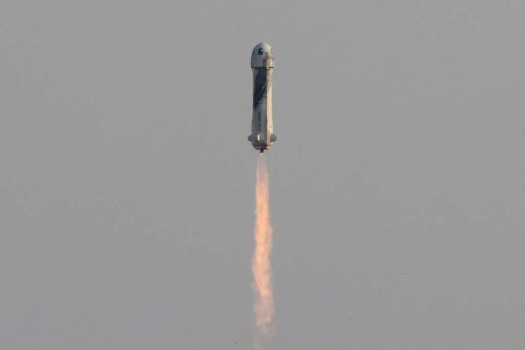Space is FAKE and GAY: Blue Origin Edition | Quick Guide 4 image 8